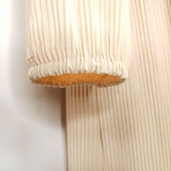 One Clothing Nude Beige On Off Shoulder Pleated Overlay Mini Dress Sz M - Picture 3 of 7